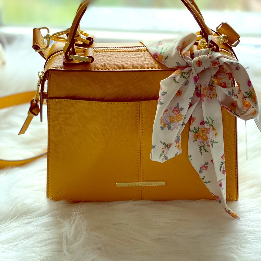 Steve Madden Crossbody bag